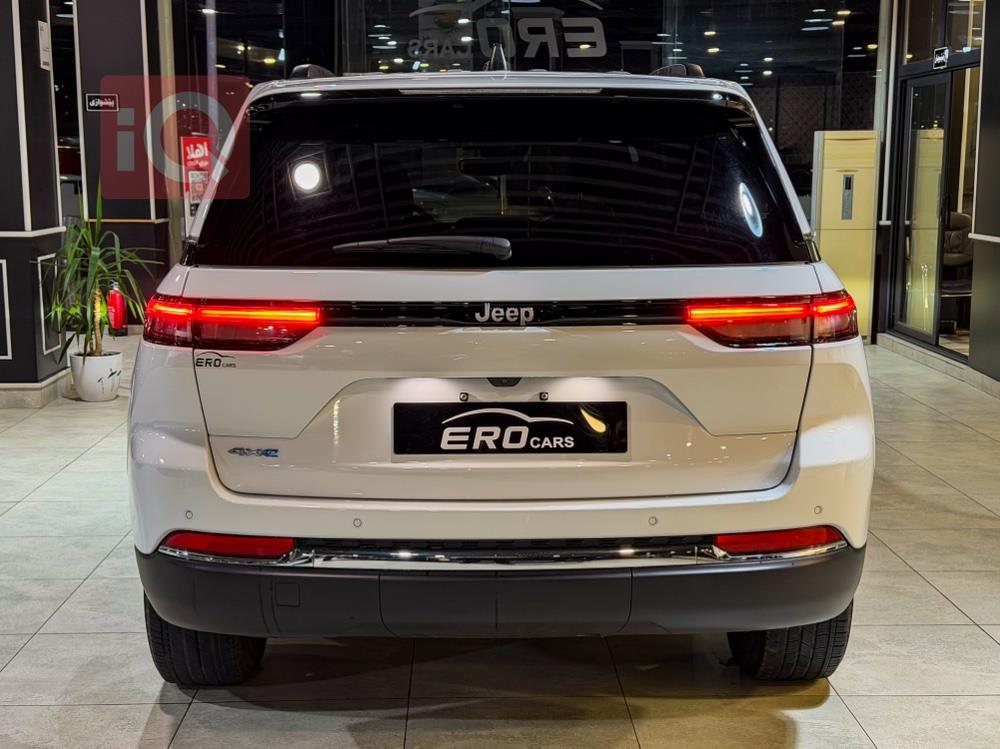 جيب جراند شيروكي